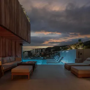 https://binn.colombiamedellinhotels.com